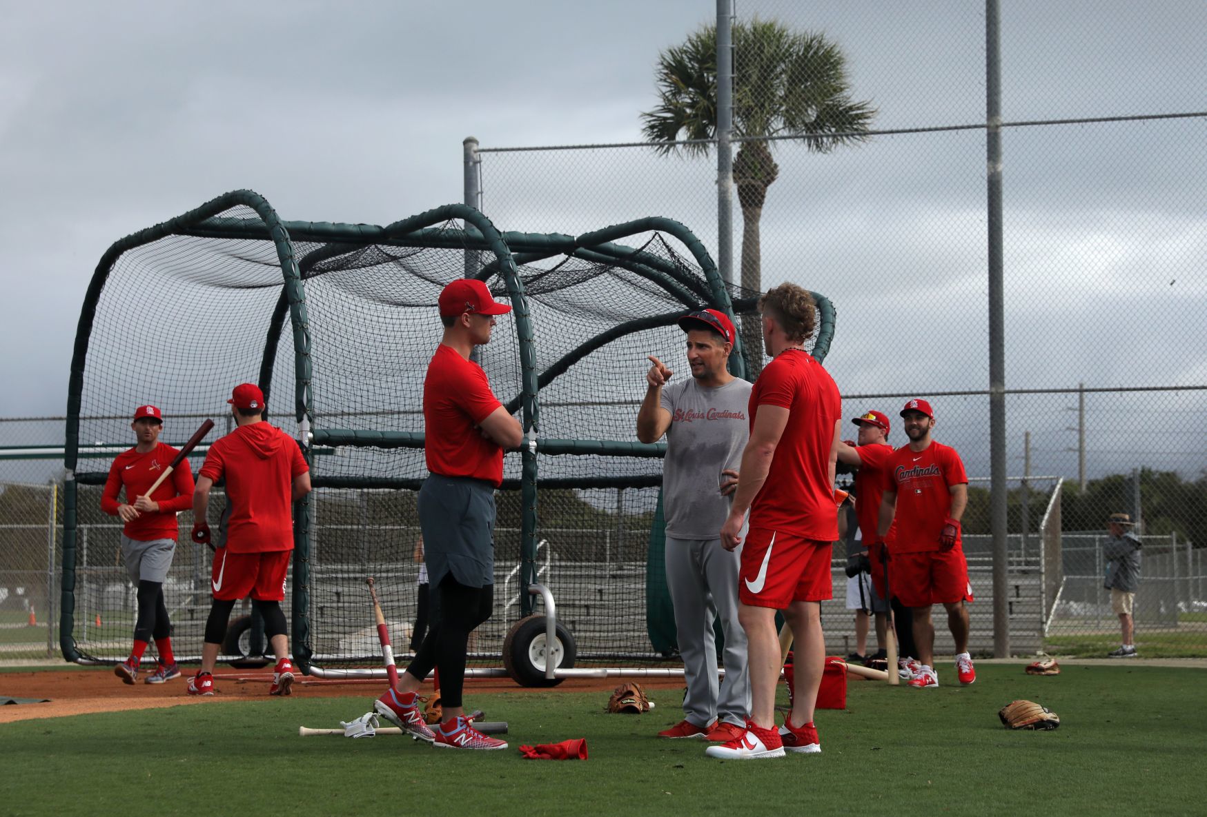 Rain shows during Saturday workout at Spring Training